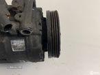 Compressor de ar condicionado Usado BMW 5 (E60) 520 d REF. 7SEU17C / 447190-2571... - 3