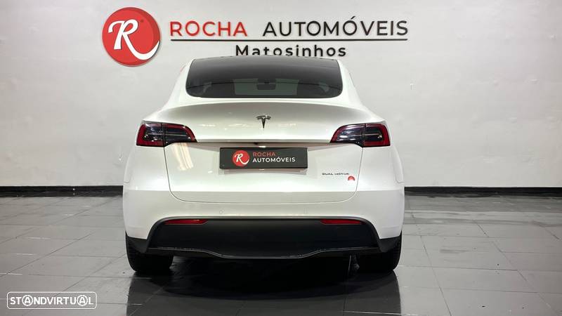 Tesla Model Y Long Range Dual Motor AWD - 3