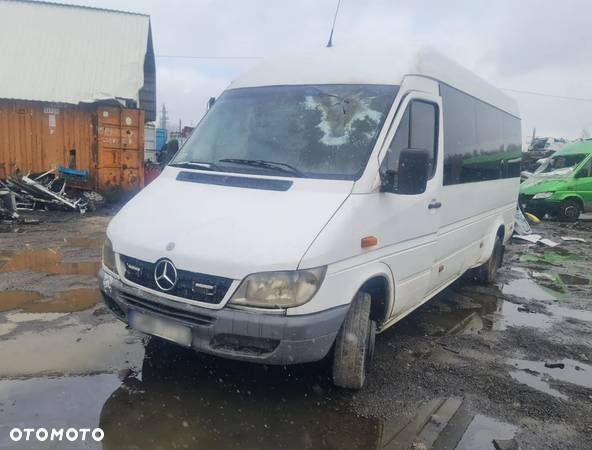 MERCEDES SPRINTER 2006 2.2 CDI NA CZĘŚCI - 2