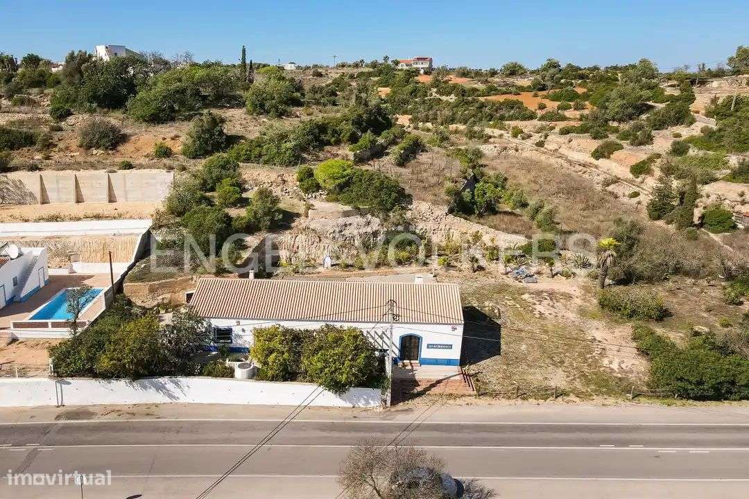 Estabelecimento de restauração no Carvoeiro - Grande imagem: 4/36