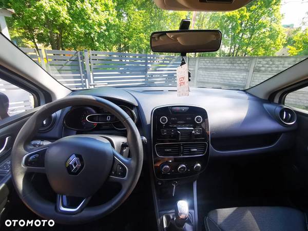 Renault Clio 0.9 TCe Alize - 15