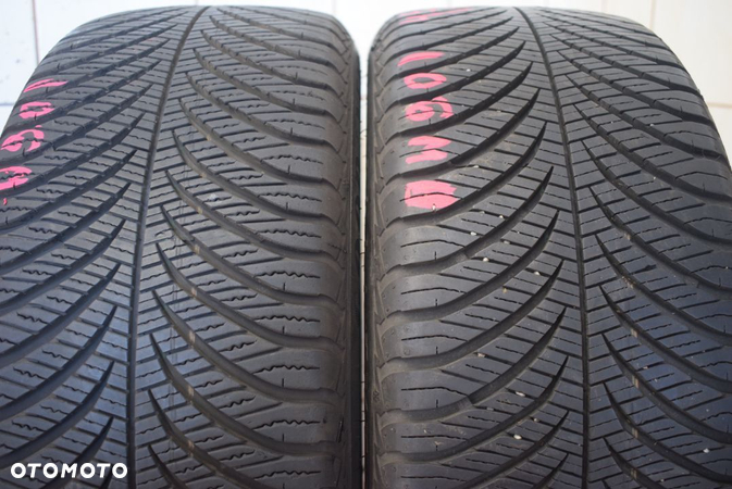 R16 215/45 Goodyear Vector 4seasons GEN-2 - 1