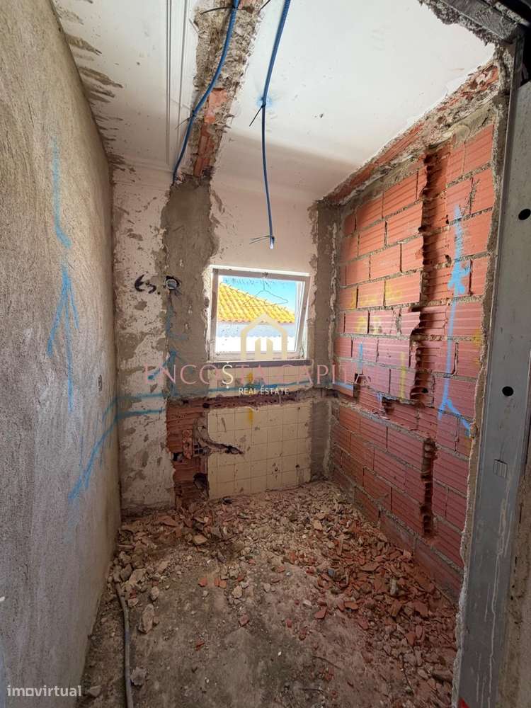 Apartamento T1 Condomínio fechado com piscina-18