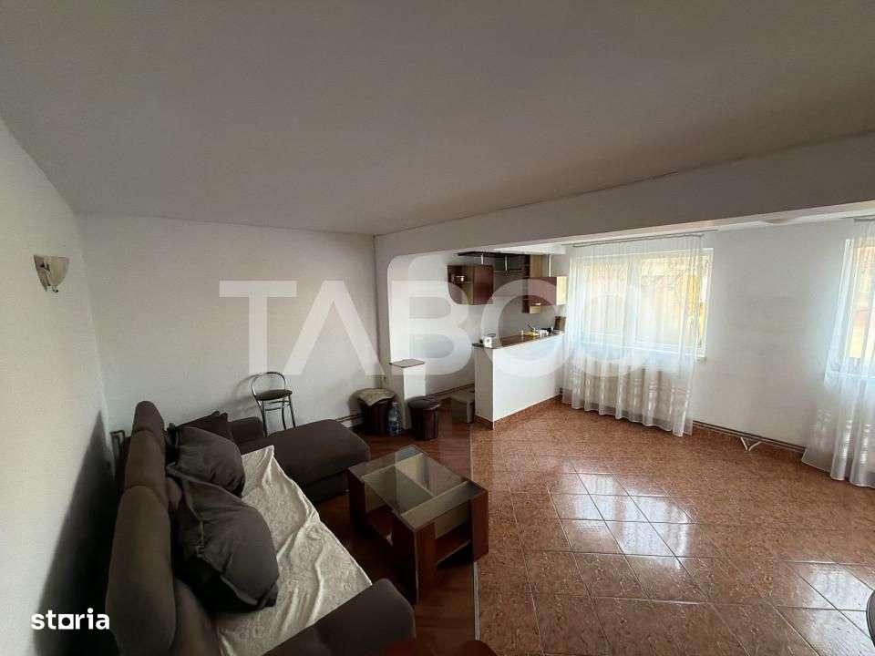 Casa de vanzare 4 camere  160 mpu teren liber 146 m zona Cetatii - Imagine principală: 4/11