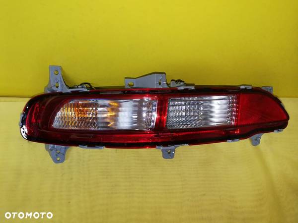 KIA SPORTAGE IV LAMPA TYŁ PRAWA 92406-D92 - 1