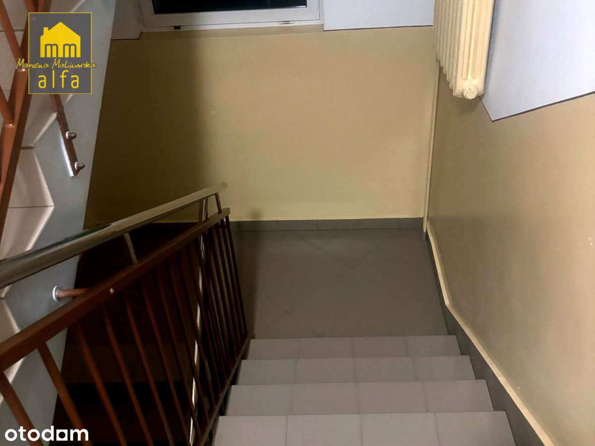 Mieszkanie po gen. remoncie z pięknym widokiokiem.-15