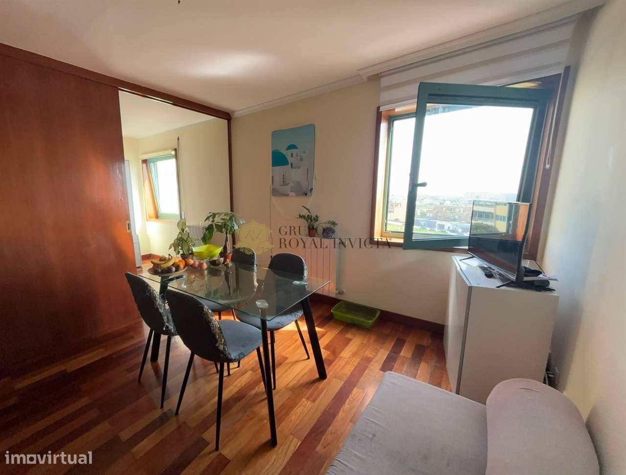 Apartamento T1 com Vista Mar em Leça da Palmeira-6