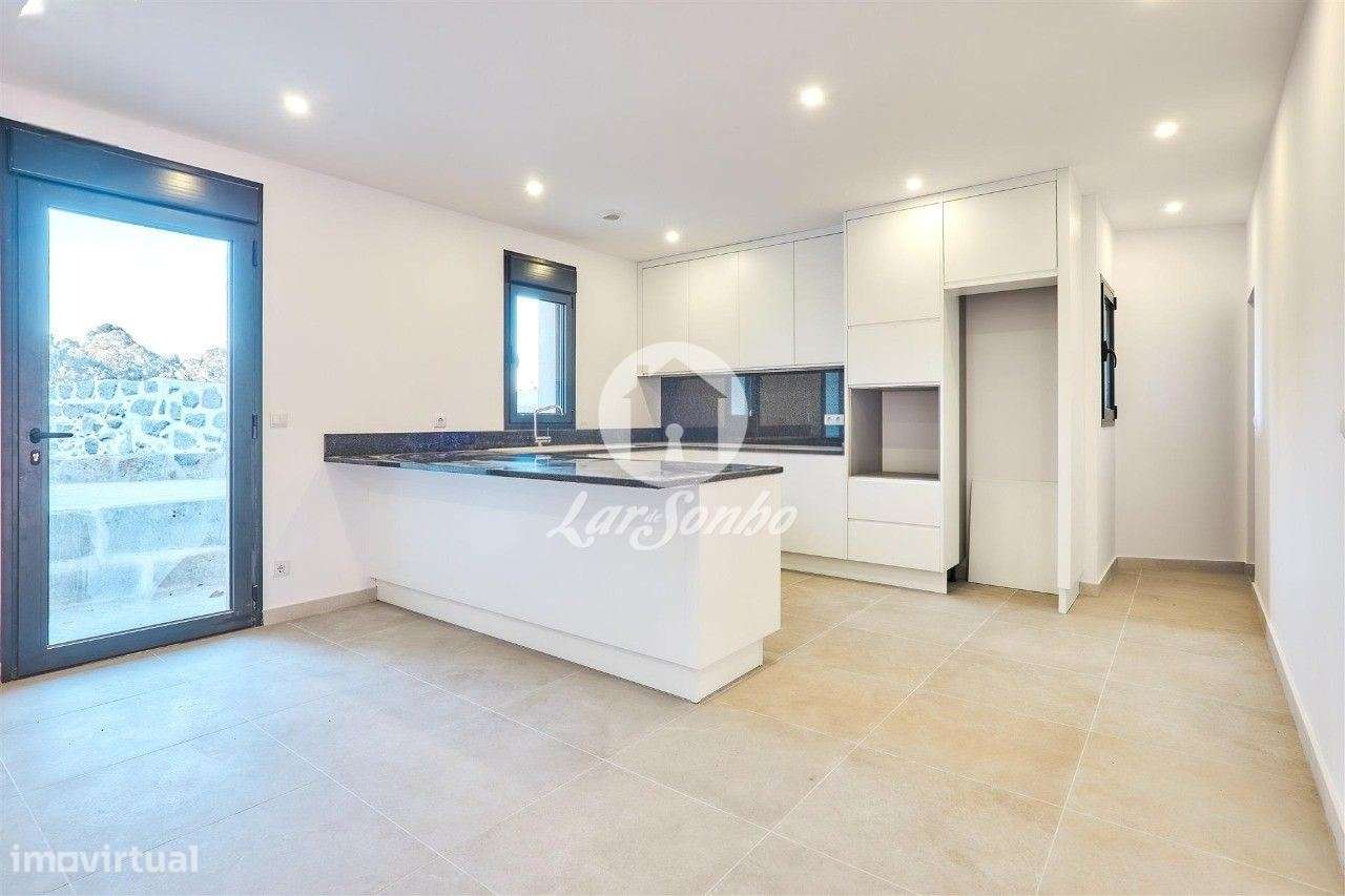 Moradia T5 COMO NOVA em S. Mamede Infesta, Matosinhos - Grande imagem: 4/19