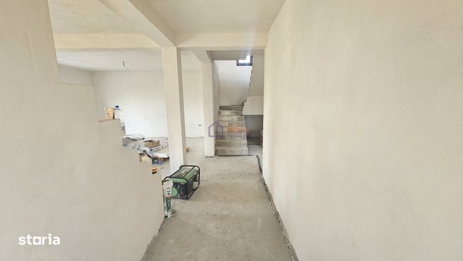Casa Individuala Intabulata cu 700 mp de curte, in Cristian-9