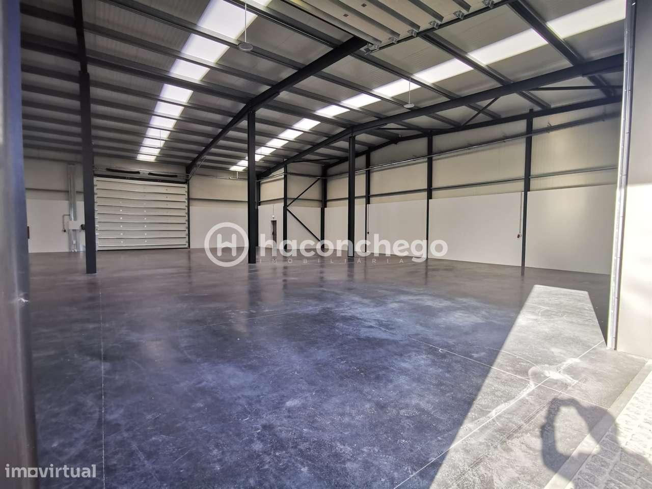 Pavilhão industrial com 483 m2 em Lijó, Barcelos-6