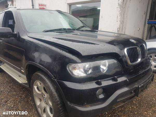 Bara fata BMW X5 E53 2000 - 2003 NEGRU (622) model cu spalatoare far - 2