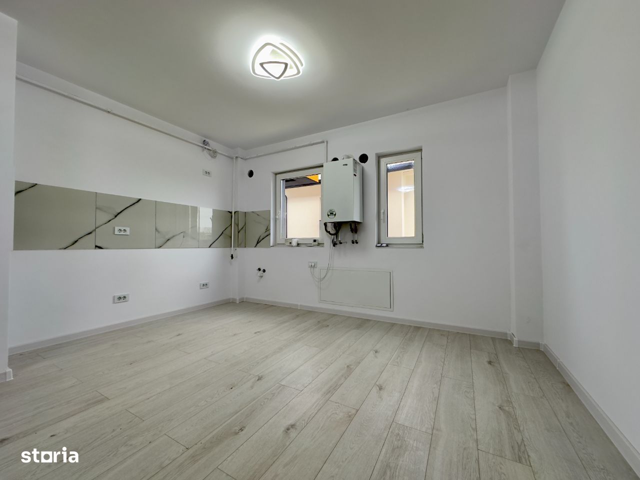 Apartament 3 camere D 64mp Parcare inclusa Capat Pacurari