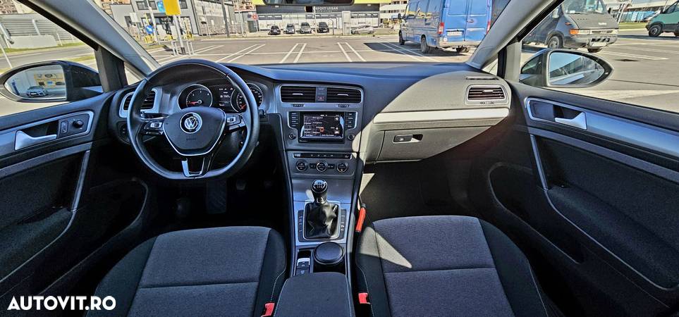 Volkswagen Golf 1.6 BlueTDI Comfortline - 8