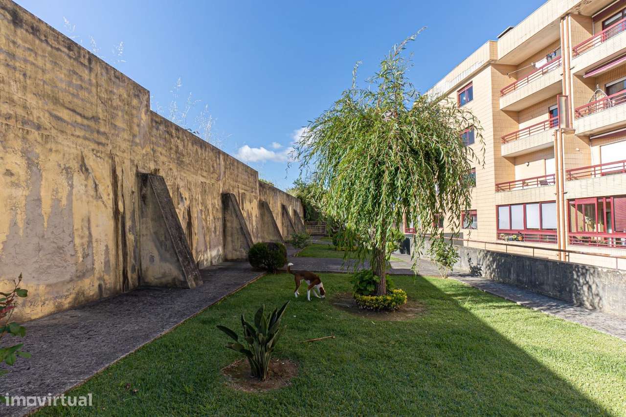 Oportunidade Imperdível, T3 Gondomar, Junto ao Metro-16