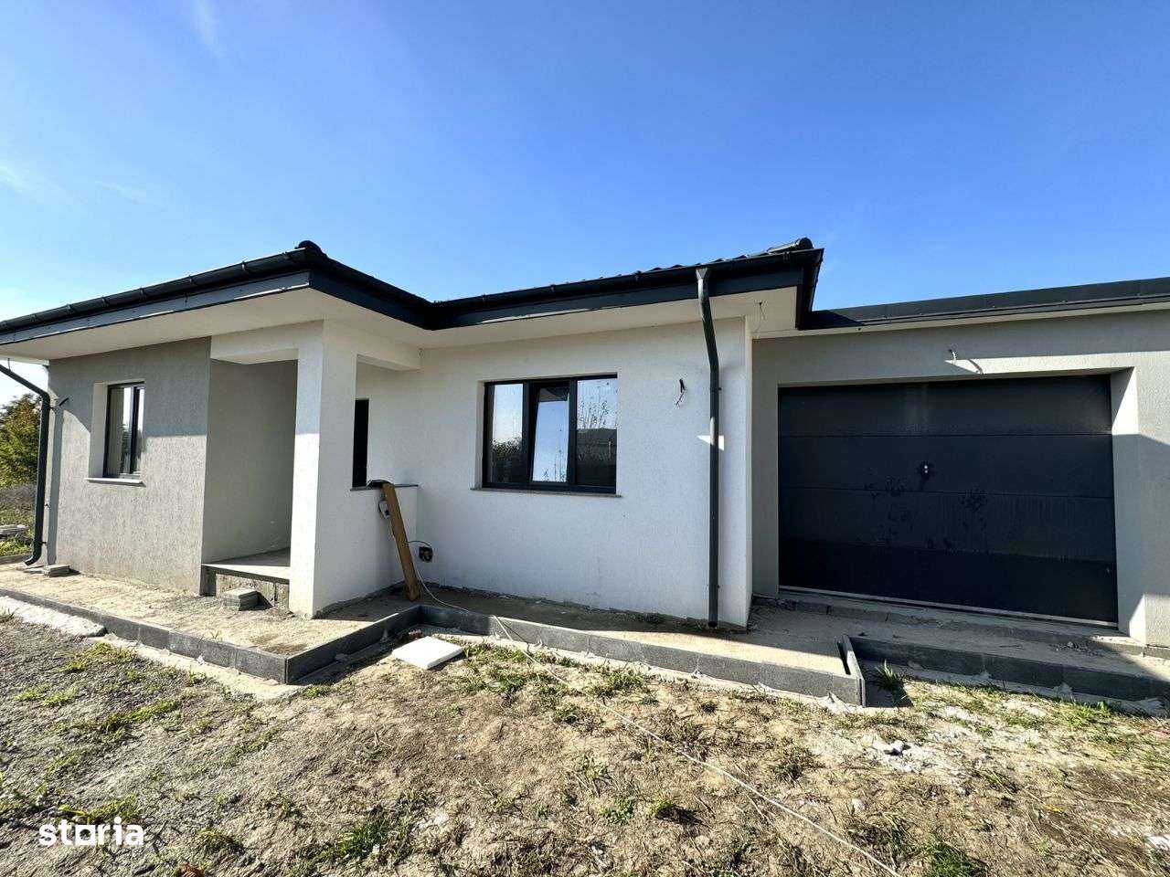 GARAJ! Debara! Incalz in pard! Casa 4 camere, Breazu - Imagine principală: 1/10