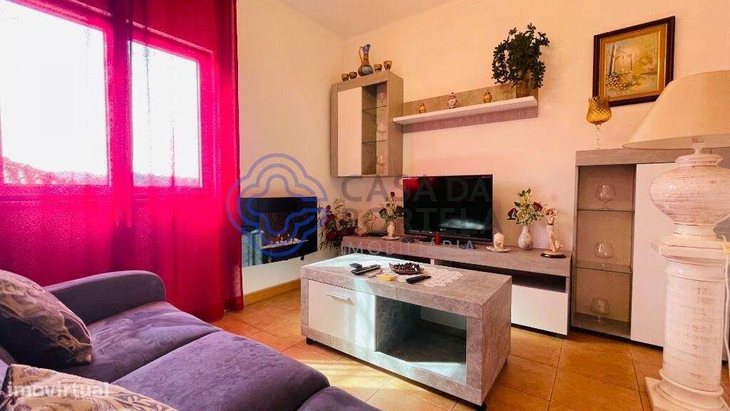 Moradia Exclusiva em Zona Tranquila de Ceira-16