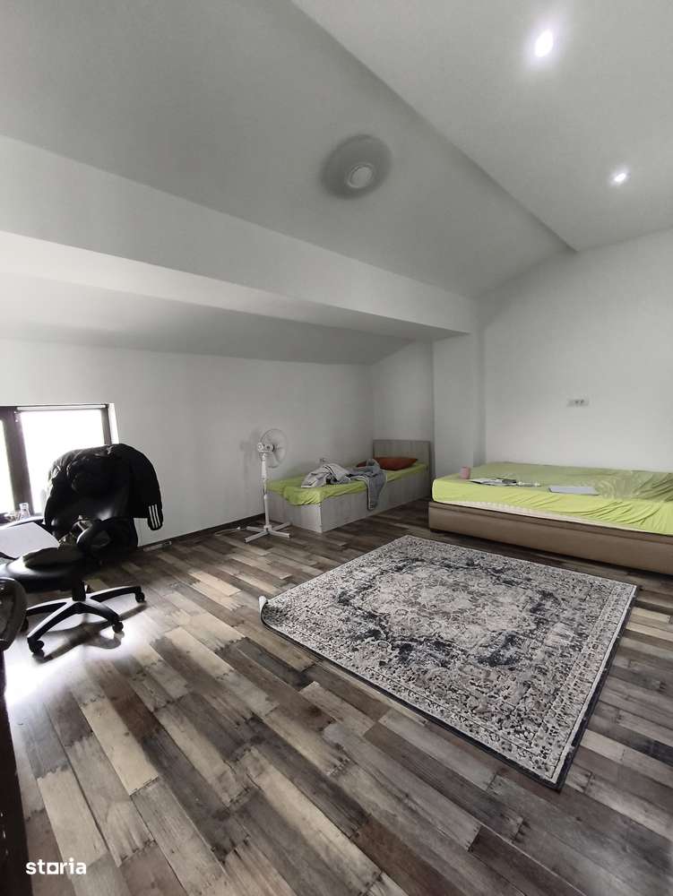 Apartament cu 5 camere-etaj intreg, 2 locuri parcare, 3 bai.-13