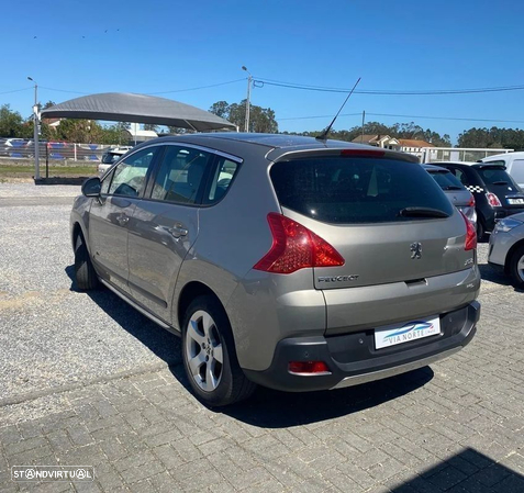 Peugeot 3008 HDi FAP 110 Premium - 4