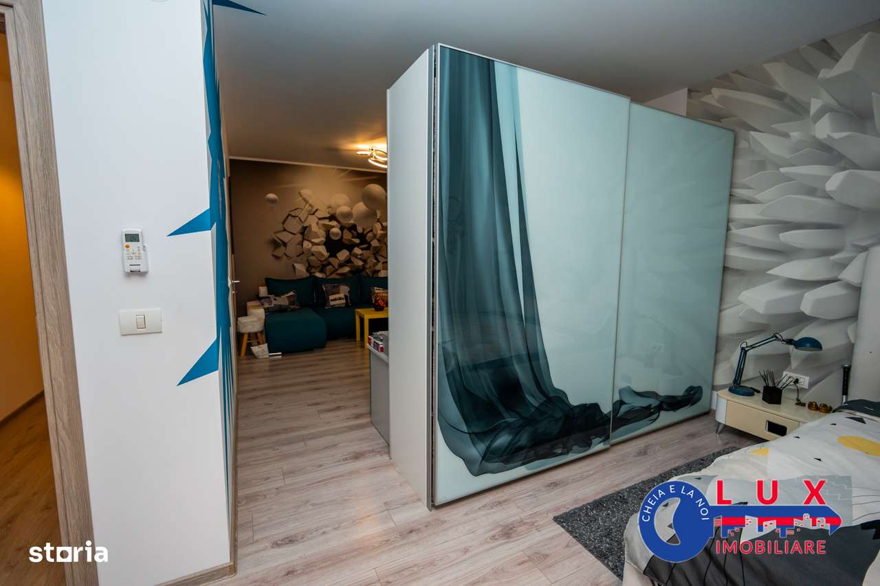 ID 6737 EXCLUSIVITATE - DE VÂNZARE - Vilă P+E+M-13