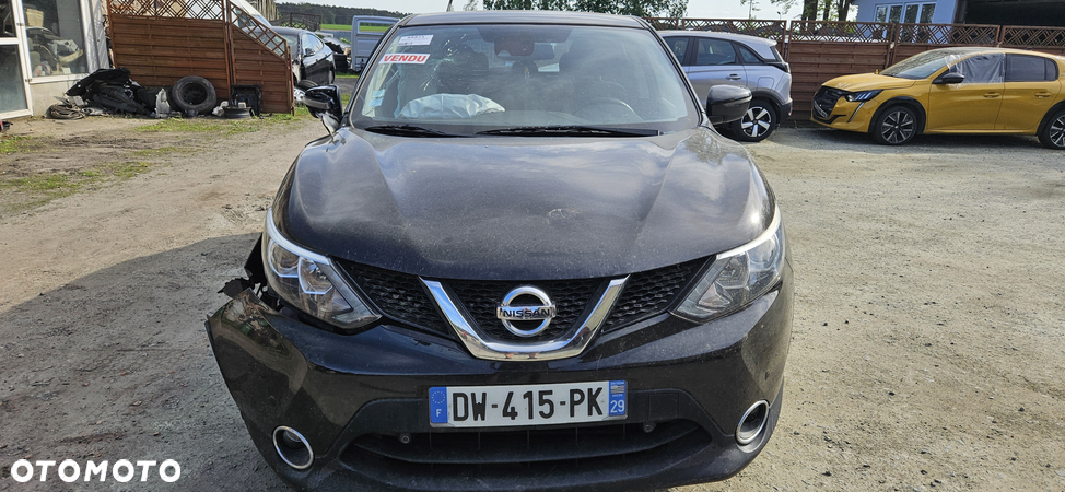 Nissan Qashqai - 2