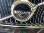 Volvo XC 40 D4 AWD Momentum Pro - 22