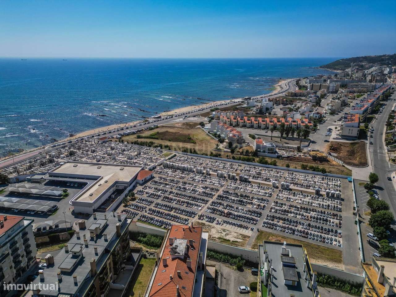 Apartamento T2 com Vista Mar | Último Piso | Tamargueira, Buarcos – Fi-22