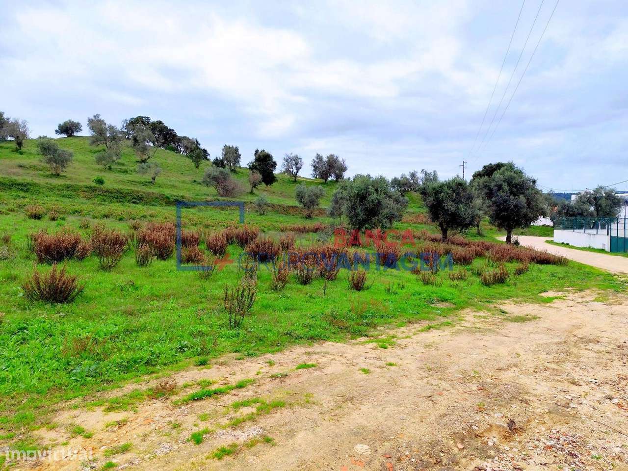 Terreno com 51.915m2 para construção - Grande imagem: 4/26