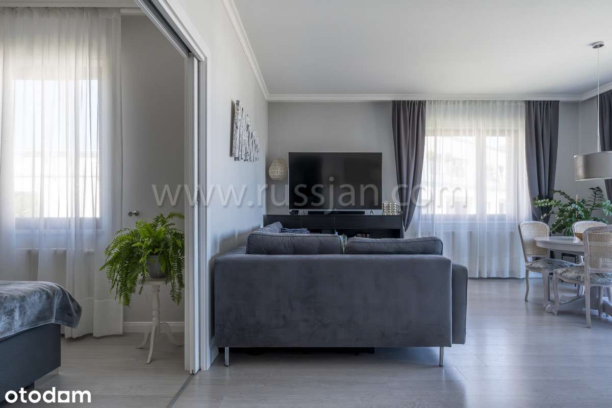 Wygodne mieszkanie osadzone w nowoczesnej enklawie-8