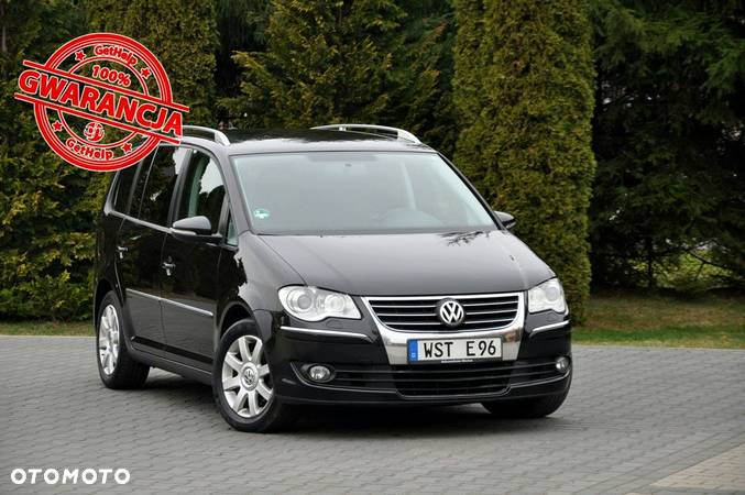 Volkswagen Touran - 1