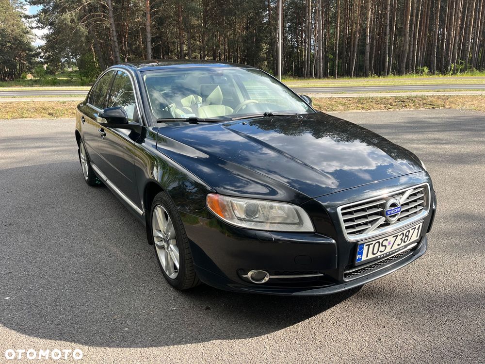 Volvo S80