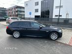 BMW Seria 5 550i - 9