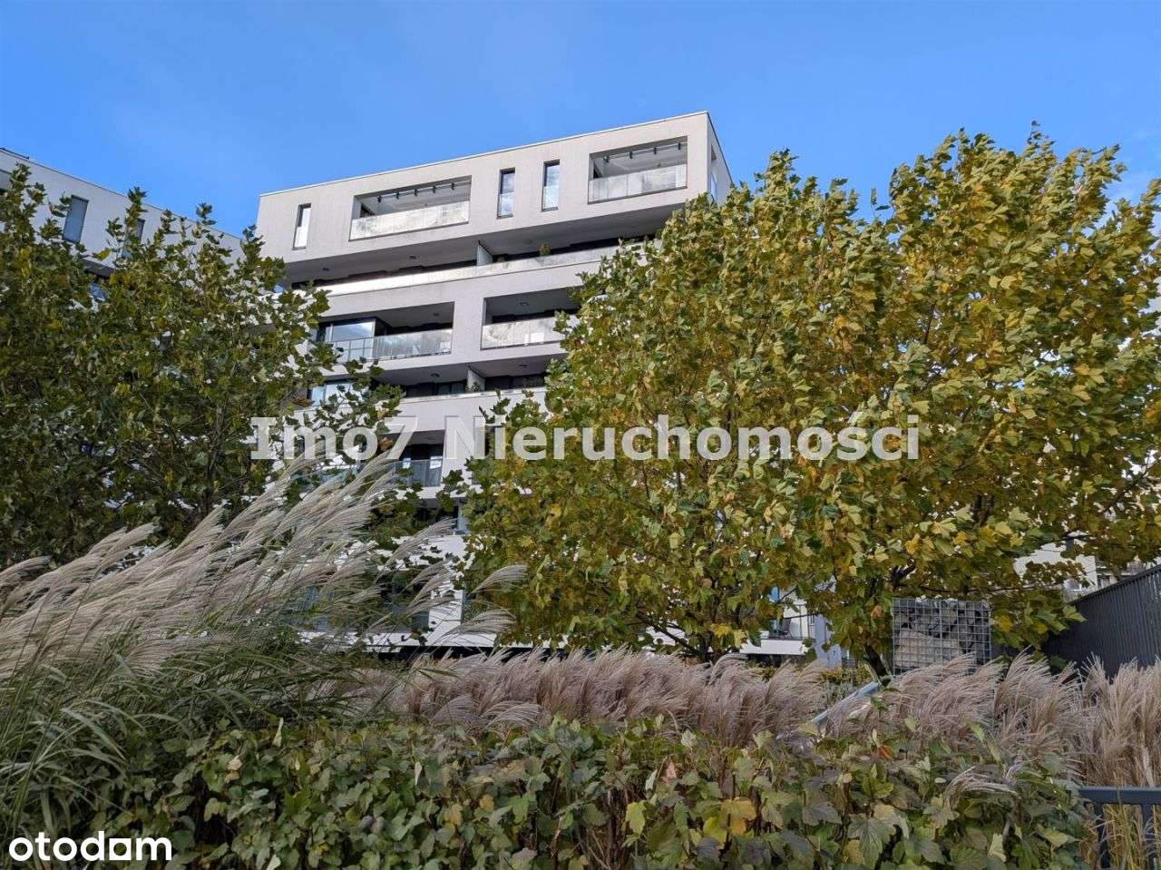 Komfortowe dwa pokoje z dużym tarasem i parkingiem-12