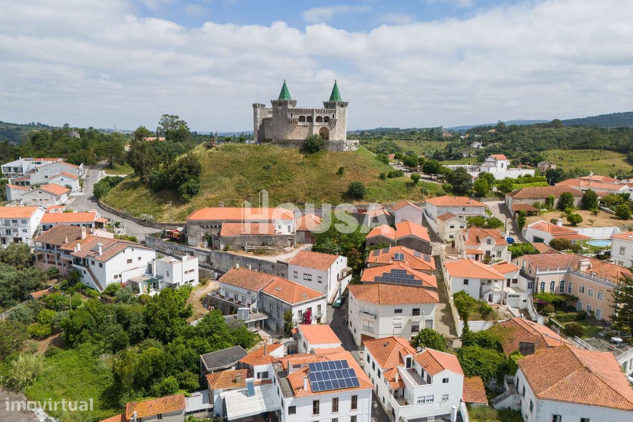 Magnífica Moradia T3+1 com Piscina – Porto de Mós-32