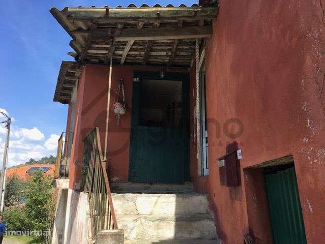 Casa com Terreno em Vilarinho de Cotas, Douro - Grande imagem: 3/49
