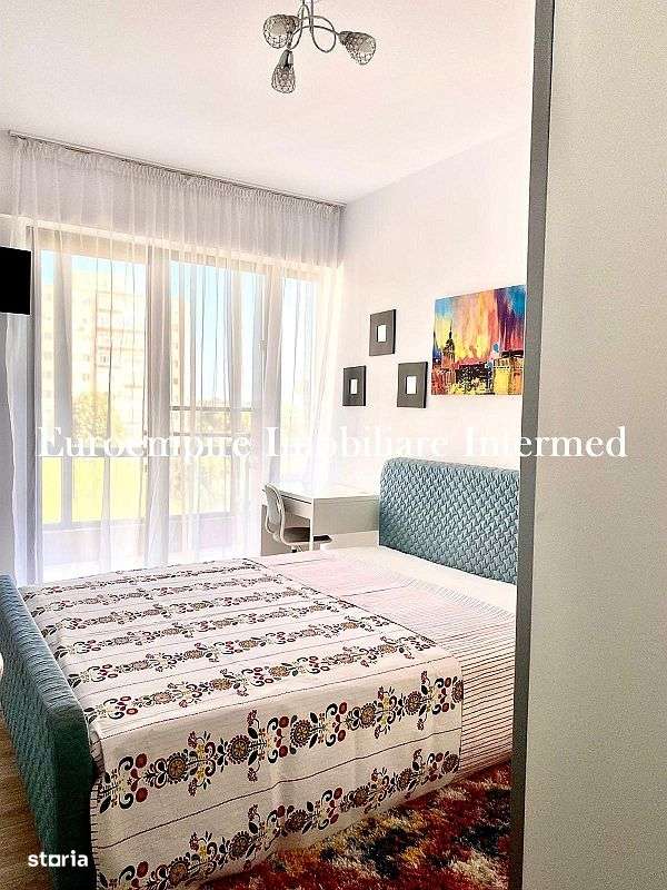 Apartament de vanzare cu 3 camere, zona km 4-5 - Imagine principală: 4/9