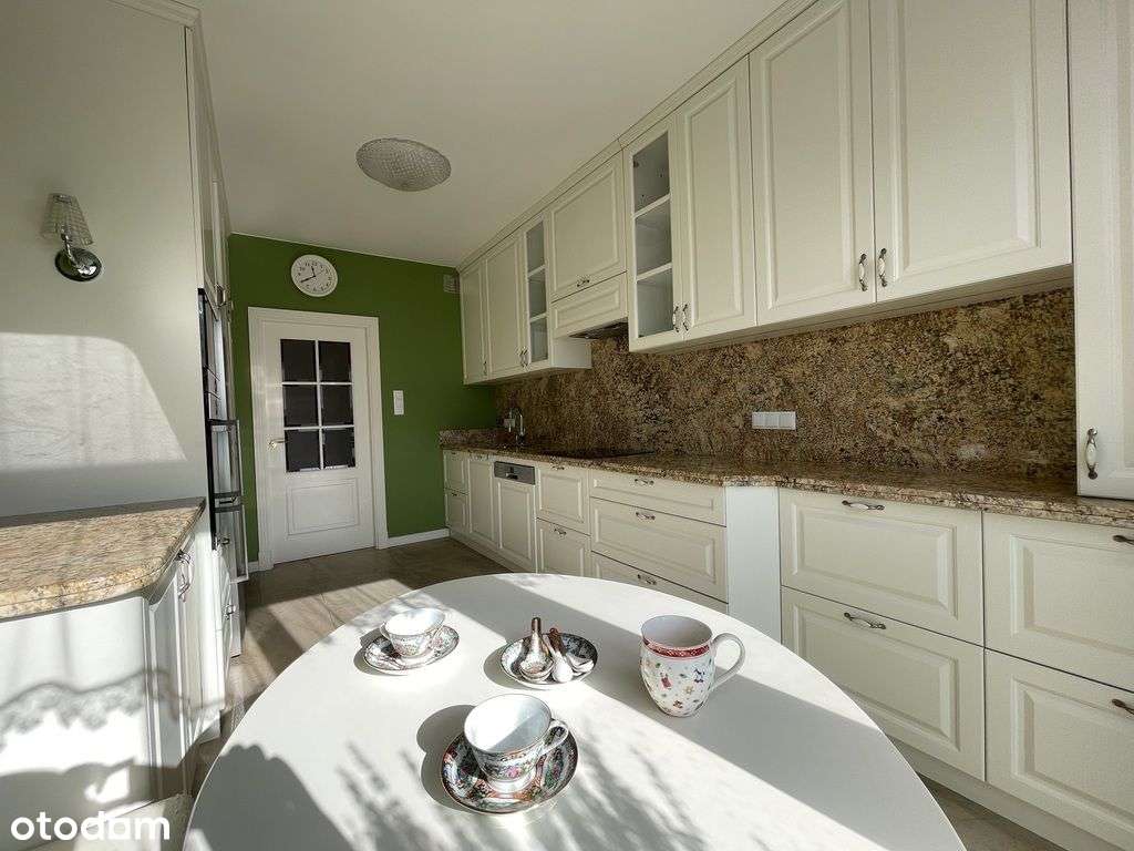 Funkcjonalny apartament w prestiżowej inwestycji-4