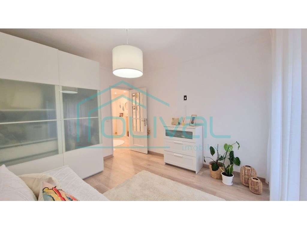 Apartamento T2 Samora Correia-11