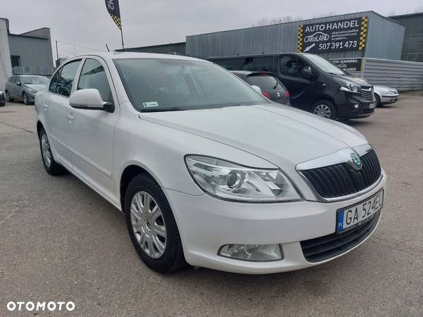 Skoda Octavia 1.8 TSI Elegance DSG - 2