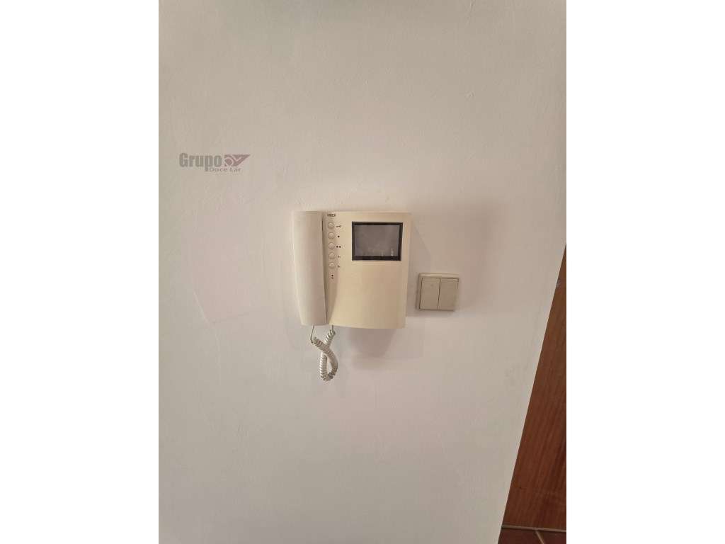 Moderno Apart. T2 com Garagem Box, Varanda Panorâmica e Lareira em ...-21