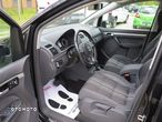 Volkswagen Touran 2.0 TDI DPF BlueMotion Technology DSG MATCH - 10