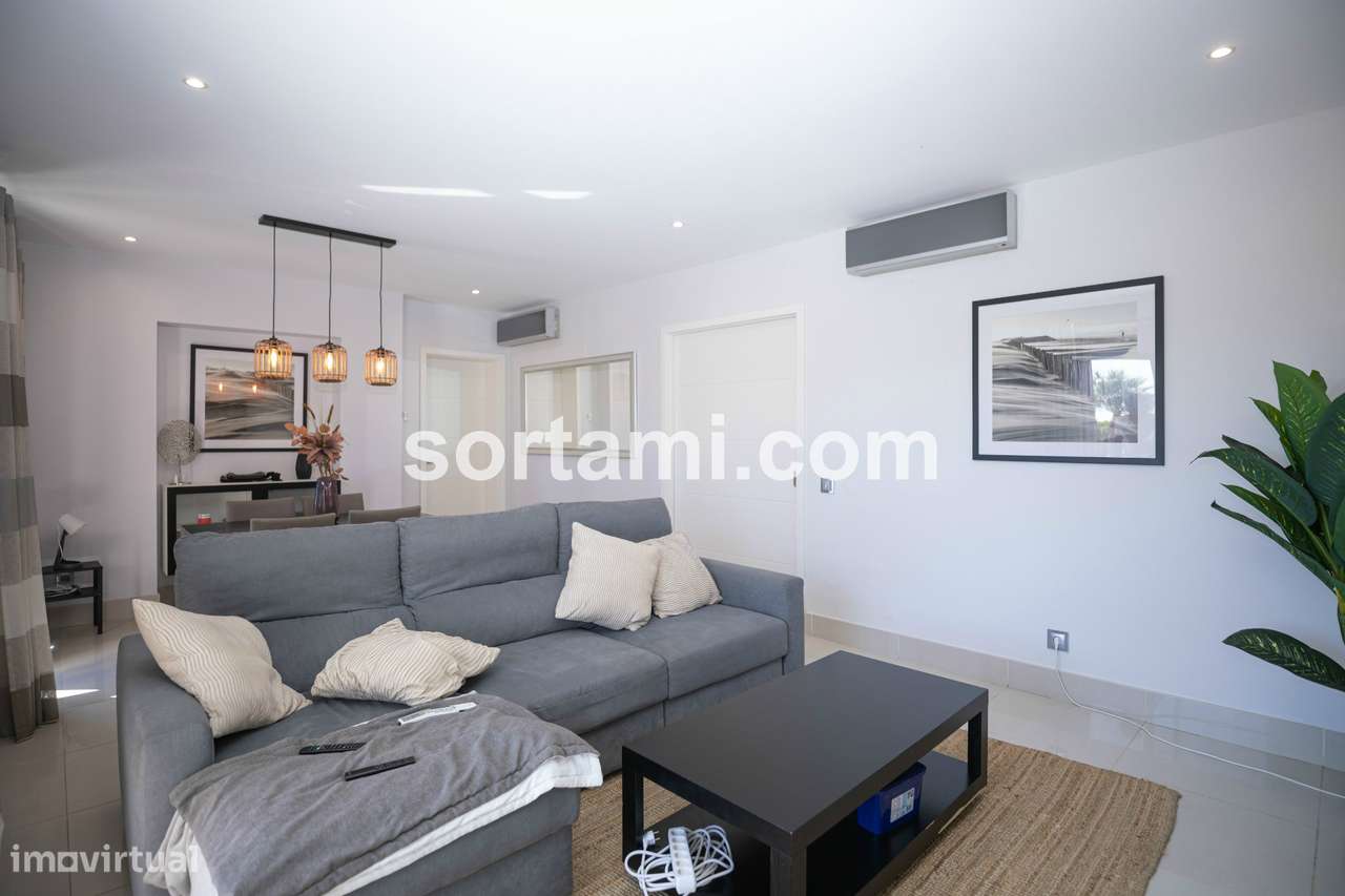 Apartamento T1+1 Venda em Quarteira,Loulé - Grande imagem: 2/21