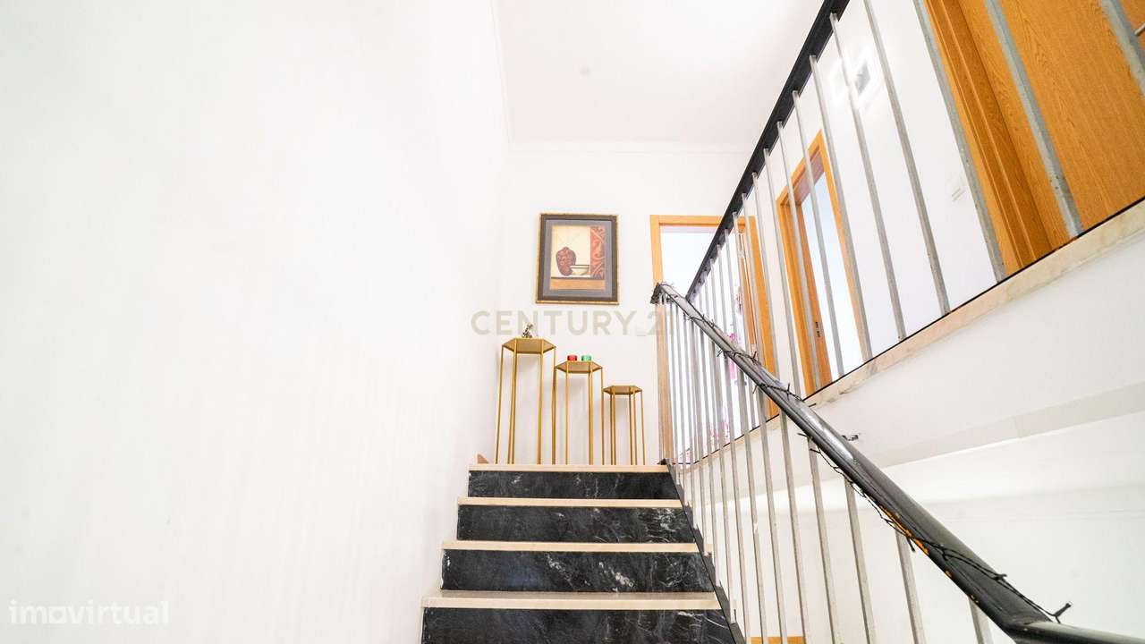 Moradia Renovada em Salvaterra de Magos, Santarém-22