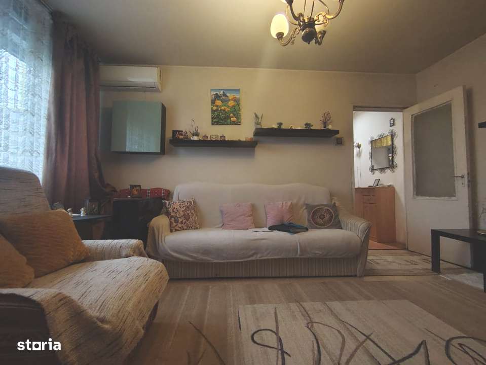 Apartament semidecomandat - Imagine principală: 4/5