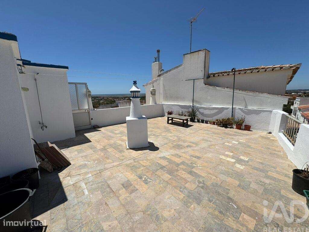 Casa / Villa T3 em Mexilhoeira Grande de 94,00 m2 - Grande imagem: 2/21