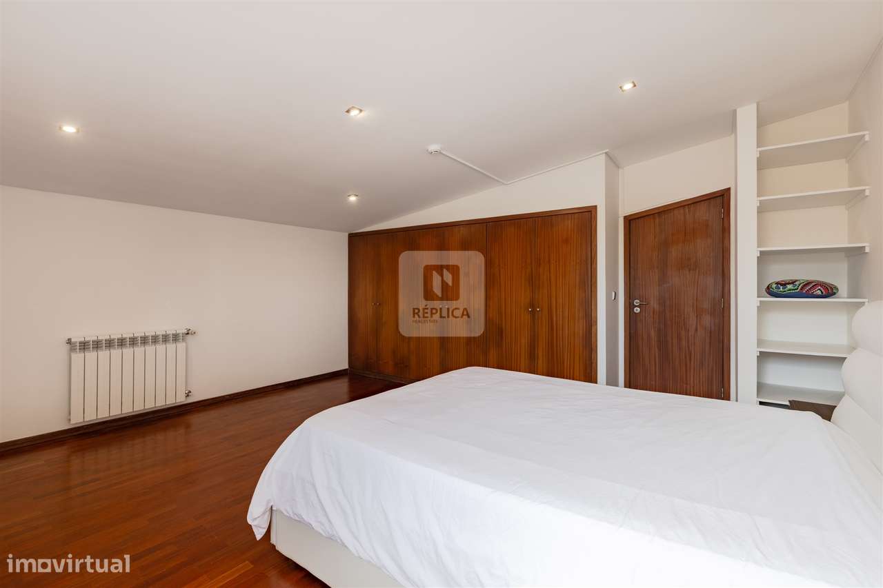 Moradia T3+1 Mobilada  com Vistas para Rio Douro-20