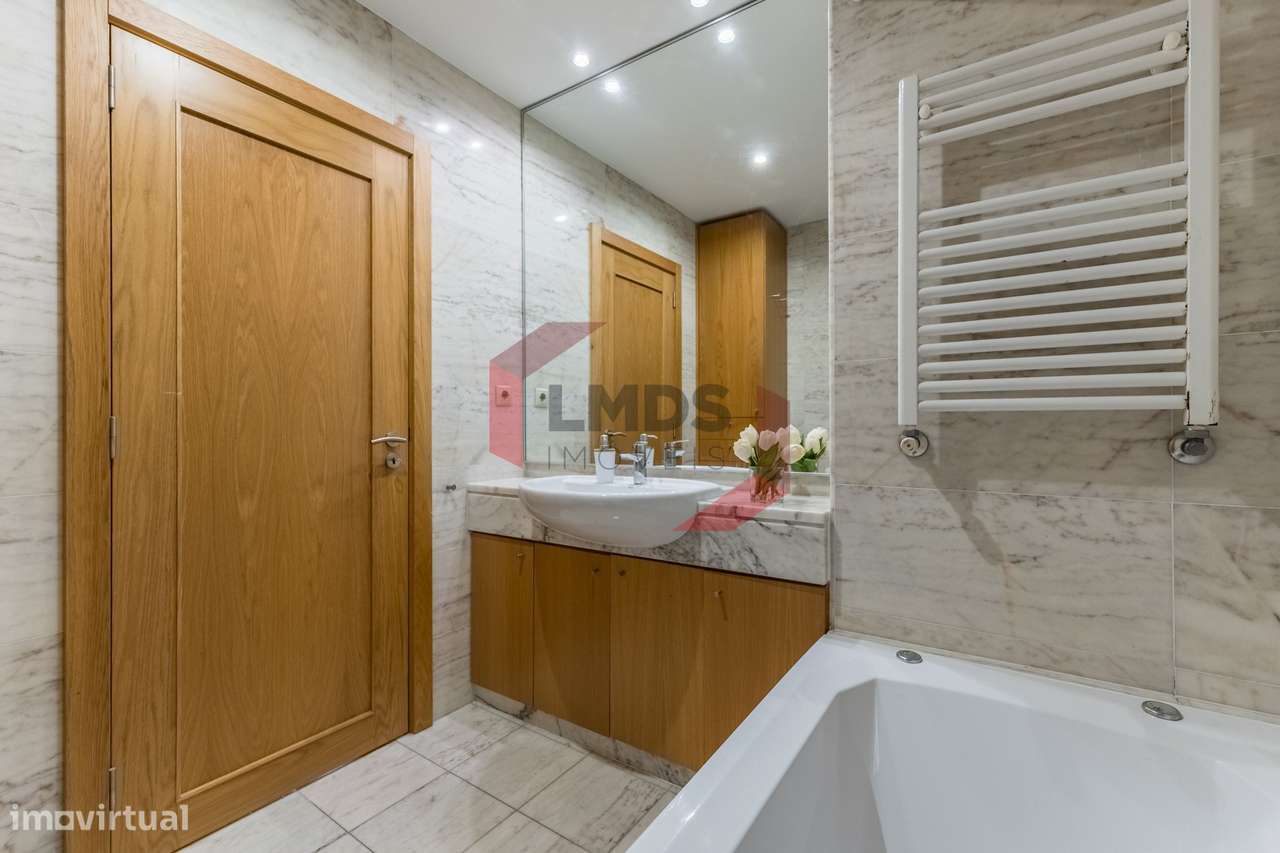 Apartamento T4 de Luxo no Coração da Maia – Avenida Visconde Barreiros-14