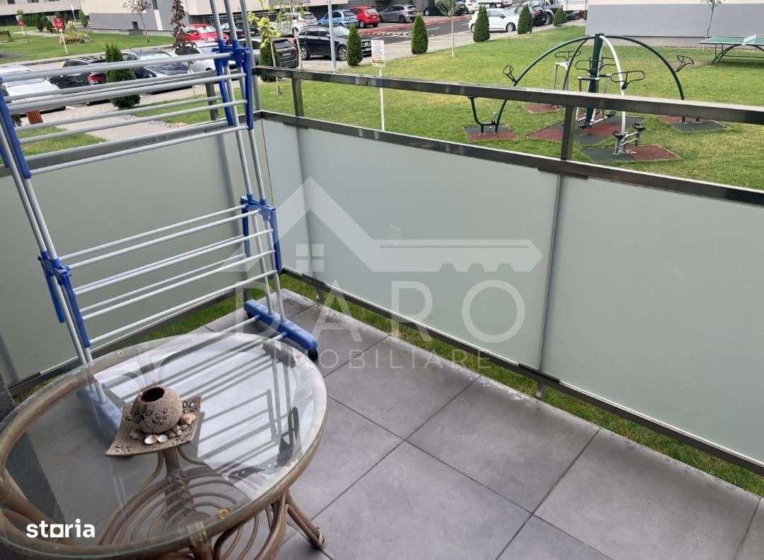 Vand apartament cu doua camere tip studio-7