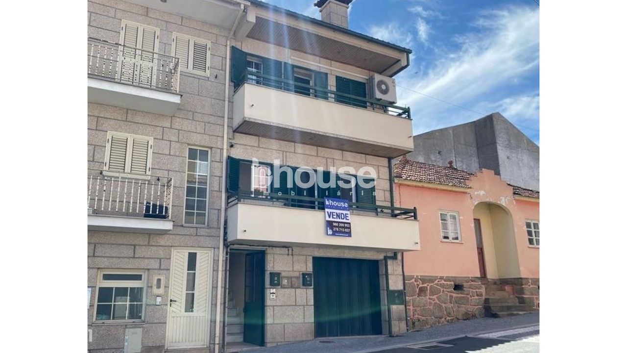 Moradia Isolada T6+1 Duplex em Valpaços