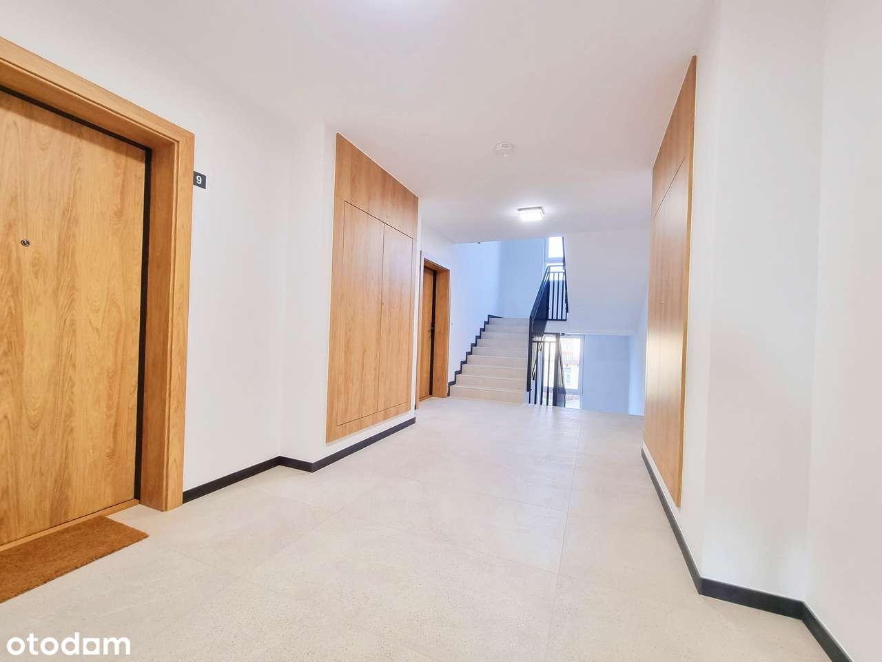 4/5 pokoi - 83 m2 antresola, balkon, miejsce postojowe 11 990 zł/ m2-12