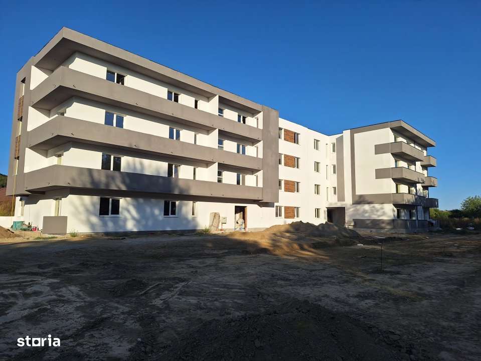 Garsoniere in Stefanesti-Cavalerului Residence - 1,5 km de centrul Pit - Imagine principală: 4/5